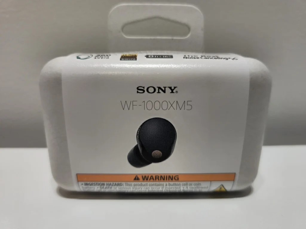 picture of sony WF-1000XM5 earbuds
