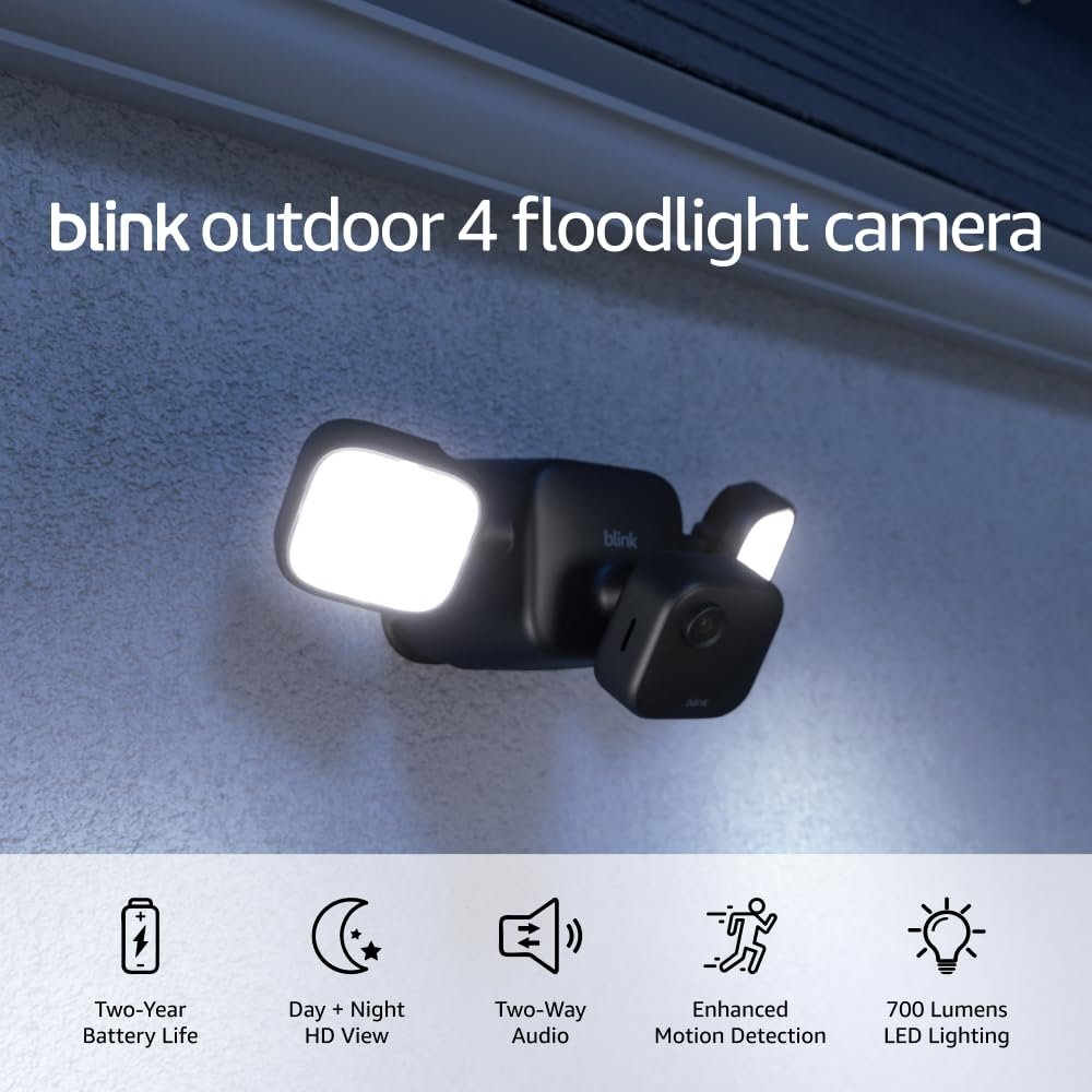 Blink Outdoor 4 Floodlight Camera – Wire-free